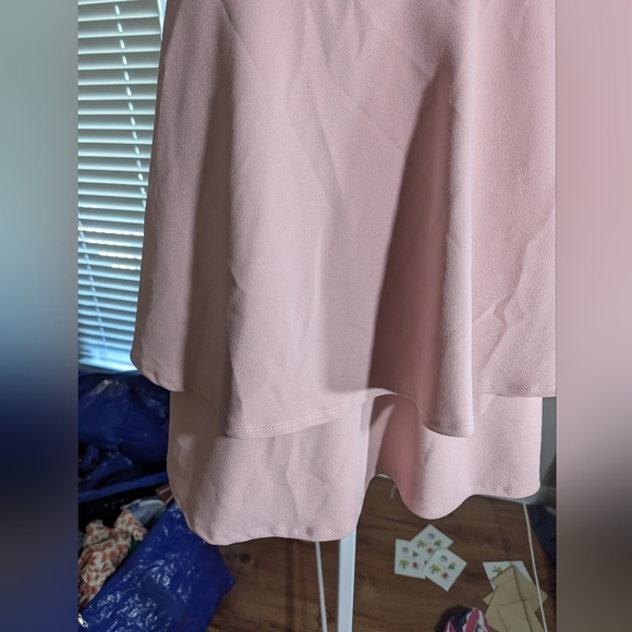 Elegant Pink Sleeveless Dress Size 0 - Picture 2 of 8